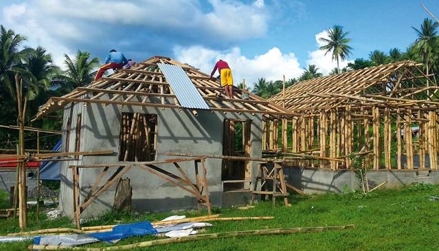Vaizdas, vaizduojantis savanorystės iniciatyvas „Hilti“, pabrėžiantį socialinę atsakomybę.