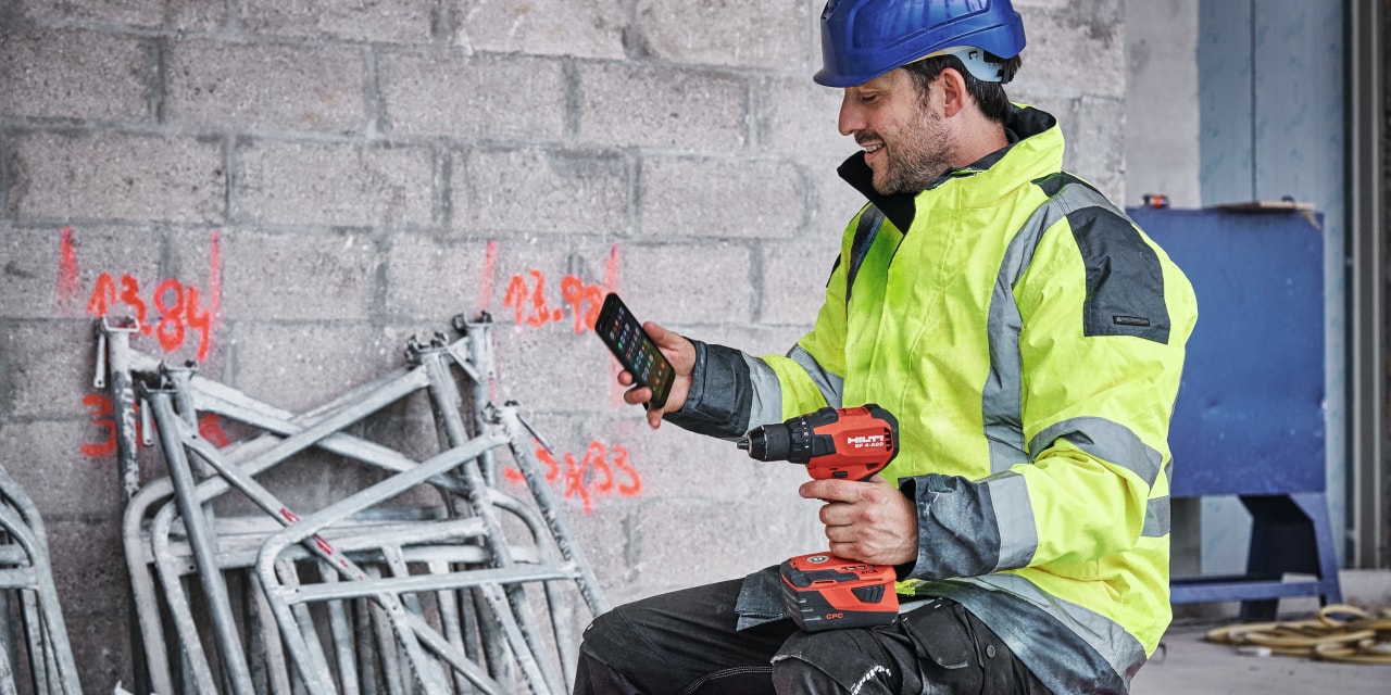 Hilti įrankių valdymo sistemos apžvalga, rodanti įvairias įrankių piktogramas