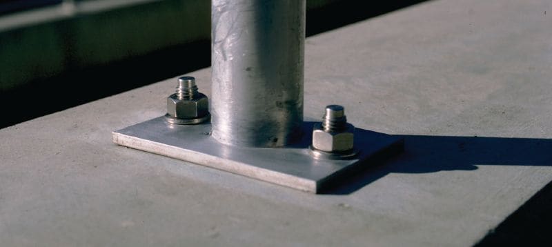 HSA-F HDG pleištinis inkaras Kasdienėms statinėms apkrovoms skirtas didelio našumo pleištinis inkaras, naudojamas nesupleišėjusiam betonui (karšto cinkavimo) Aplikacijos 1