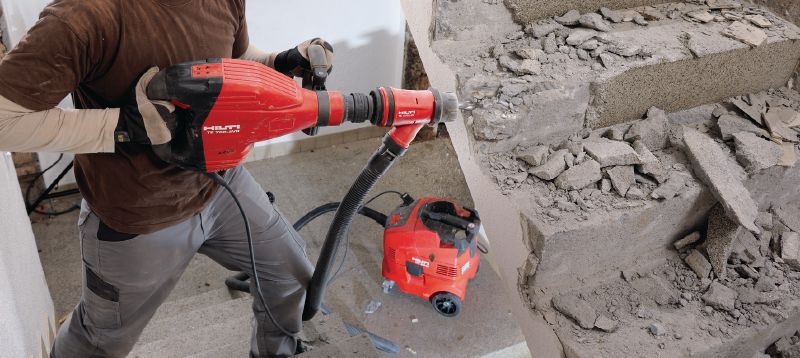 TE 700-AVR SDS-Max kirstuvas Galingas „SDS Max“ (TE-Y) kirstuvas, skirtas sunkiems kalimo darbams betone arba mūre, su antivibracine sistema (AVR) Aplikacijos 1