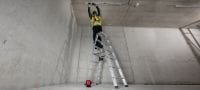 PM 2-PG žalias svambalo lazeris Žalias taškinis lazeris su 2 aiškiai matomais taškais, skirtas nustatyti vertikalumą ir suvesti vertikalius kampus Aplikacijos 1