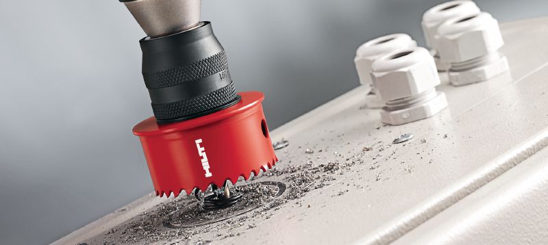 HS-ME skylių metale pjūklas „MetalCut“ bimetalinė pjovimo karūnėlė, skirta 16–83 mm angoms pliene ir kituose metaluose pjauti Aplikacijos 1
