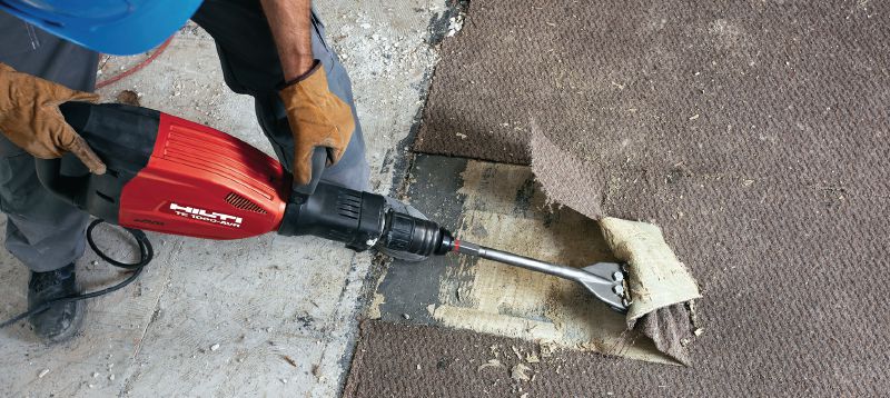 TE-S FS grindų grandikliai Itin aštrūs TE-S grindų kaltai-grandikliai grindų klojiniui ir dangai griovimo įrankiais šalinti Aplikacijos 1