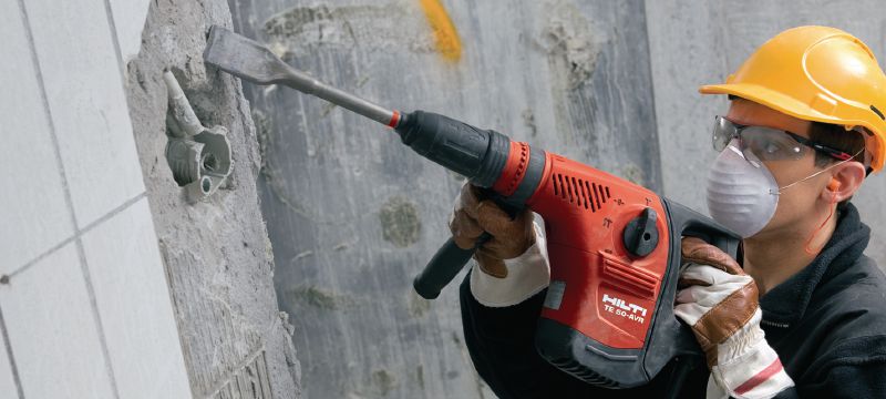 TE-Y SC atskėlimo kaltai Itin tvirti „SDS Max“ (TE-Y) atskėlimo kaltai suvirinimo metu užtiškusioms medžiagoms, klojinio nuotėkiui ir kitiems likučiam nugramdyti Aplikacijos 1