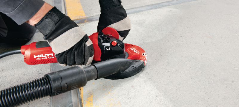AG 125-13S kampinis šlifuoklis 1300 W kampinis šlifuoklis su ilgai eksploatuojamu angliniu šepetėliu, skirtas pjauti ir šlifuoti iki 125 mm diskais Aplikacijos 1