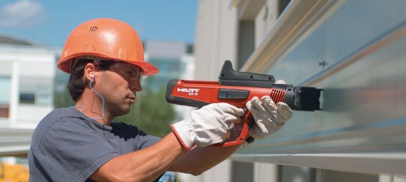 Metalinio pakloto tvirtinimo elementai X-ENP Pavienės vinys, skirtos metaliniam paklotui parakinėmis viniakalėmis tvirtinti prie plieninių konstrukcijų Aplikacijos 1