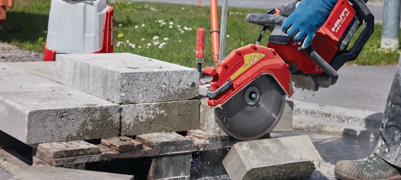DSH 700-22 akumuliatorius pjūklas (užpakalinė rankena) Patvarus akumuliatorinis pjūklas su užpakaline rankena, skirtas betonui, metalui ir mūrui („Nuron“ akumuliatoriaus platforma) Aplikacijos 1