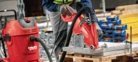 DCH 300-X elektrinis pjoviklis Sausojo ir šlapiojo tipo elektrinis rankose laikomas deimantinis pjovimo įrankis, kuriuo galima pjauti iki 120 mm gylio, naudojant 305 mm diskus Aplikacijos 5