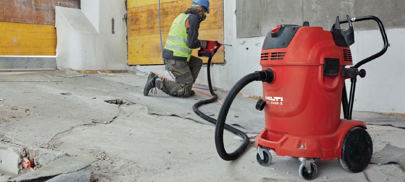 VC 60M-X M-klasės dulkių trauktuvas Itin galingas dulkių ištrauktuvas, skirtas prijungimui su elektriniais įrankiais ir darbo vietos valymui (šlapiam ir sausam), 60 l bakas Aplikacijos 1